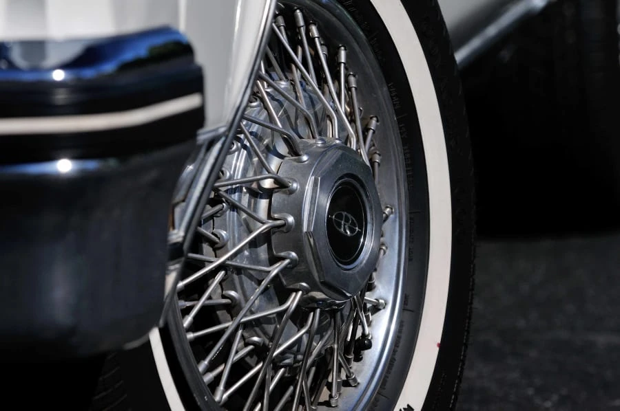 1982 Buick Riviera 4th-7th Gen - Image 10 of 12