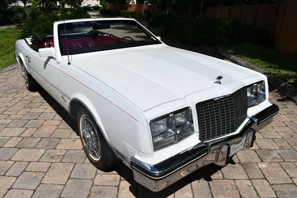 1982 Buick Riviera 4th-7th Gen - Image 13 of 21