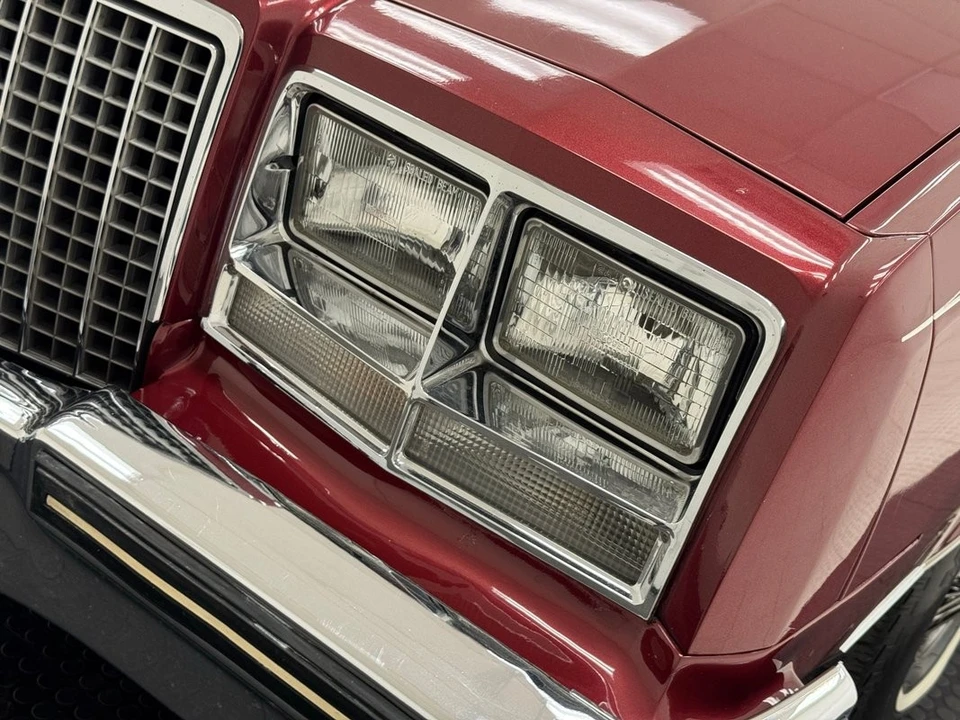 1982 Buick Riviera 4th-7th Gen - Image 13 of 31