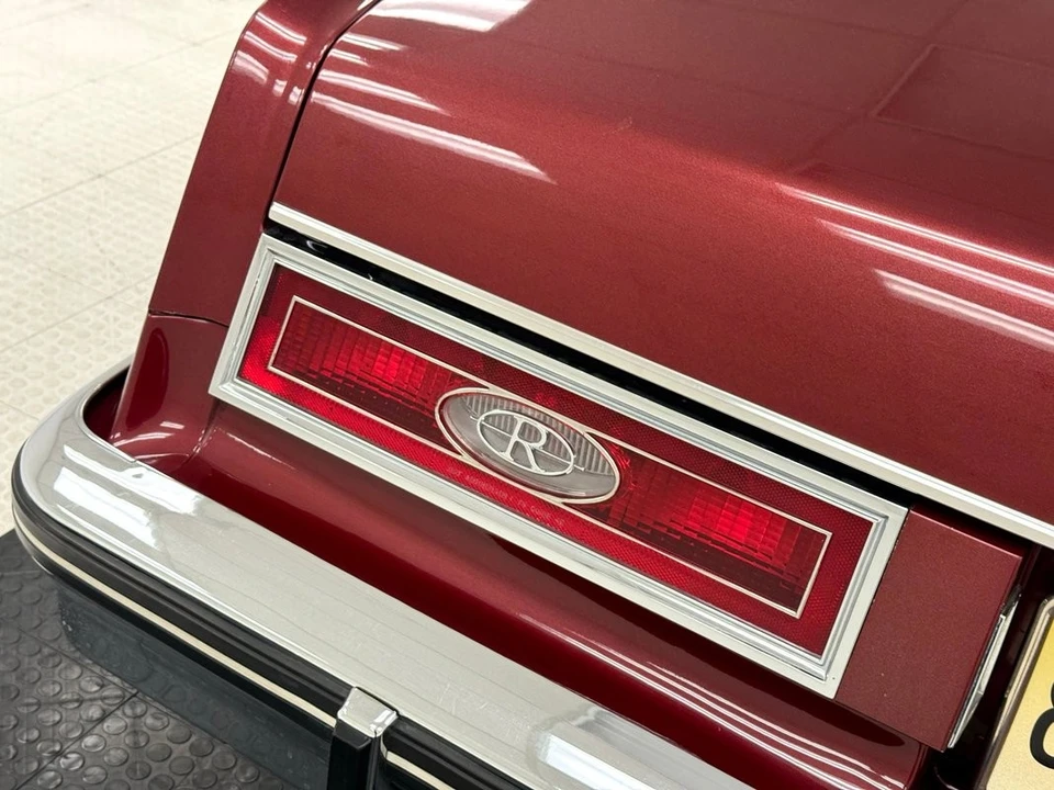1982 Buick Riviera 4th-7th Gen - Image 21 of 31