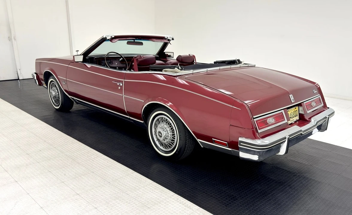 1982 Buick Riviera 4th-7th Gen - Image 6 of 31