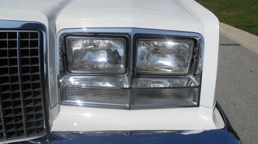 1982 Buick Riviera 4th-7th Gen - Image 10 of 12