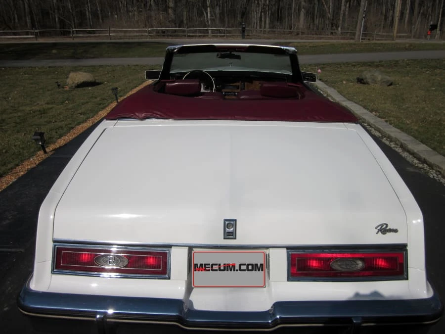 1982 Buick Riviera 4th-7th Gen - Image 3 of 8