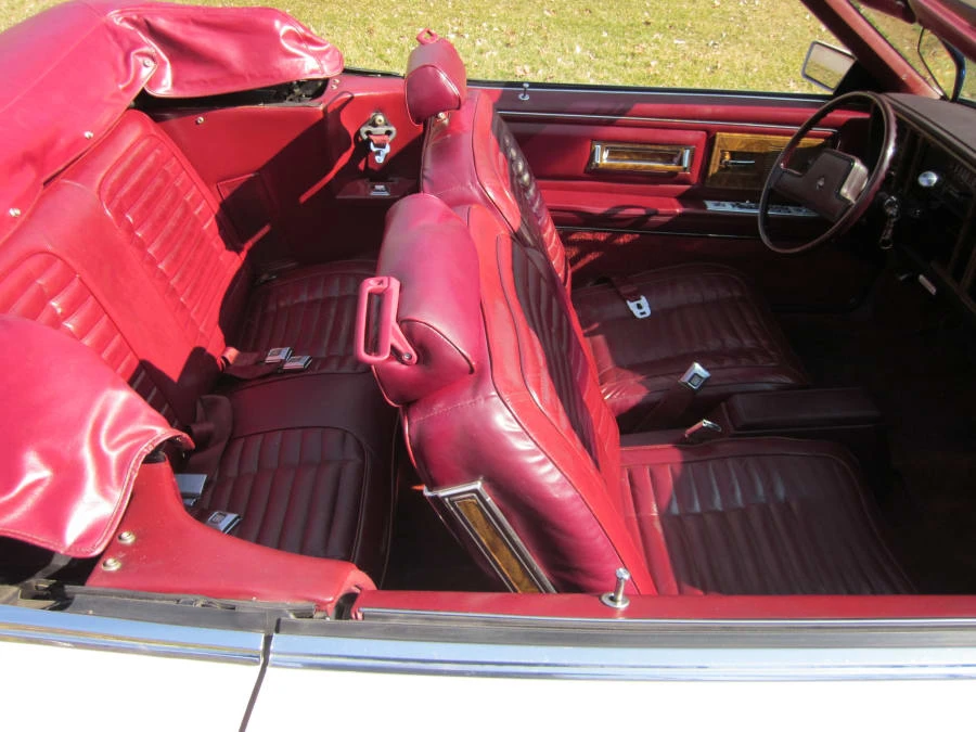 1982 Buick Riviera 4th-7th Gen - Image 4 of 8