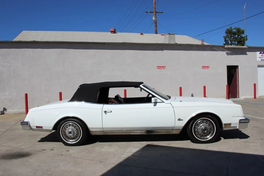 1982 Buick Riviera 4th-7th Gen - Image 2 of 4