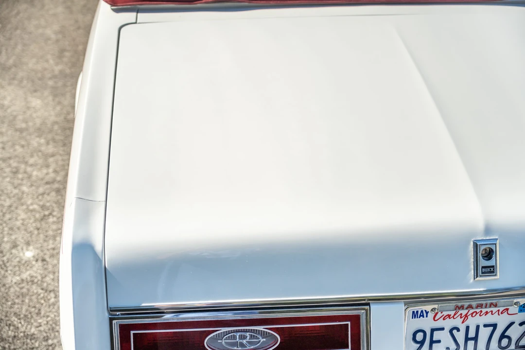 1982 Buick Riviera 4th-7th Gen - Image 30 of 31