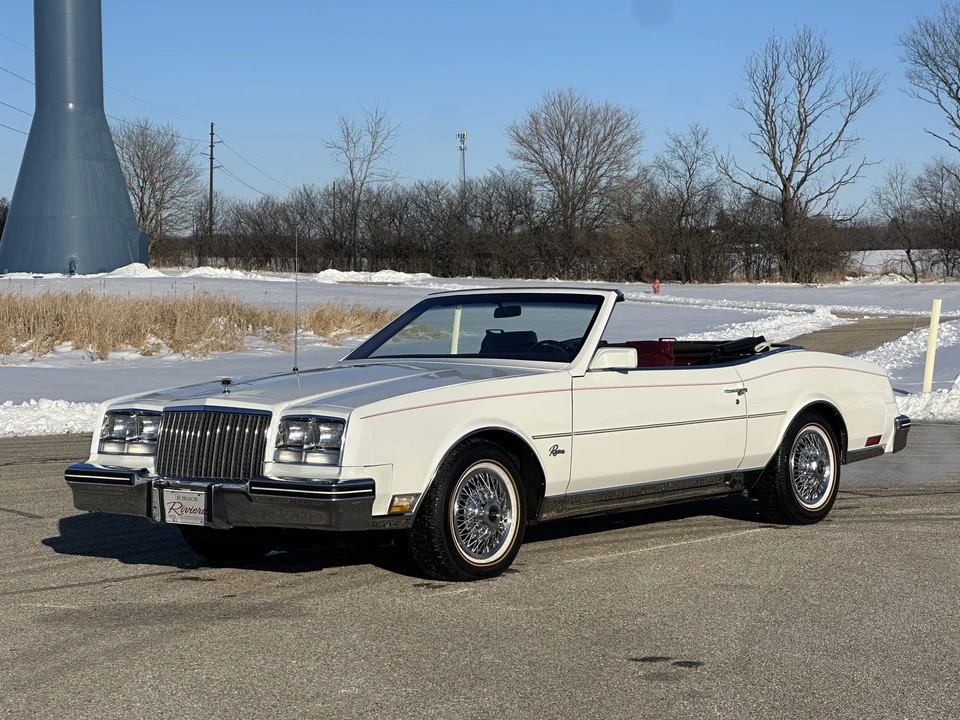 1982 Buick Riviera 4th-7th Gen - Image 18 of 31
