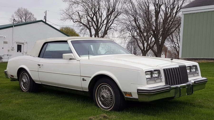 1982 Buick Riviera 4th-7th Gen - Image 6 of 6