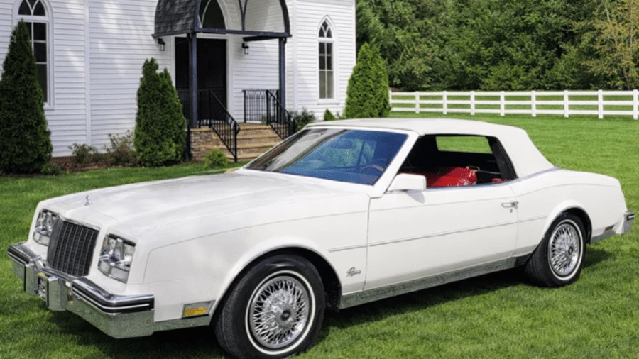 1982 Buick Riviera 4th-7th Gen - Image 14 of 26