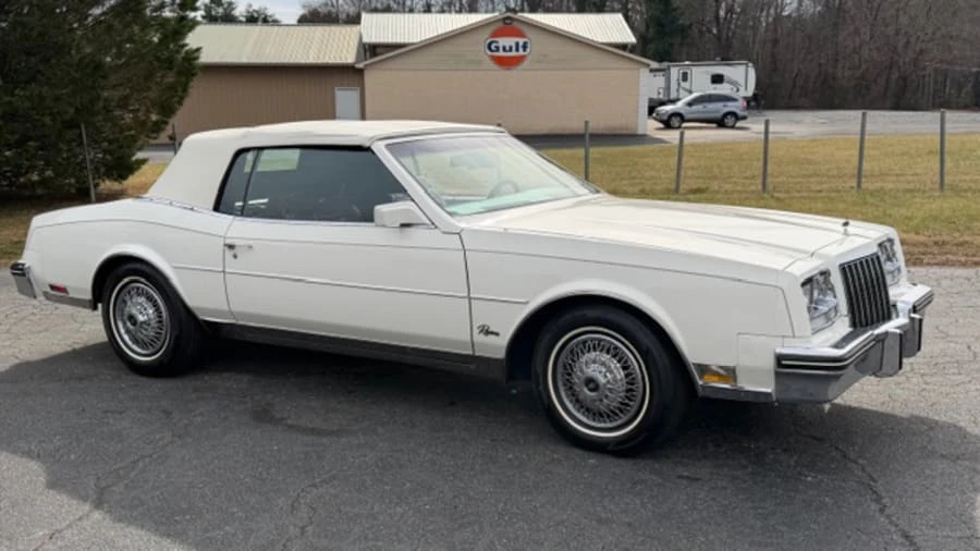1982 Buick Riviera 4th-7th Gen - Image 7 of 26