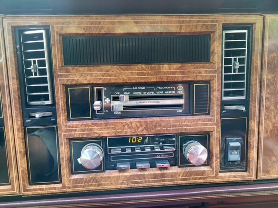 1982 Buick Riviera 4th-7th Gen - Image 20 of 26