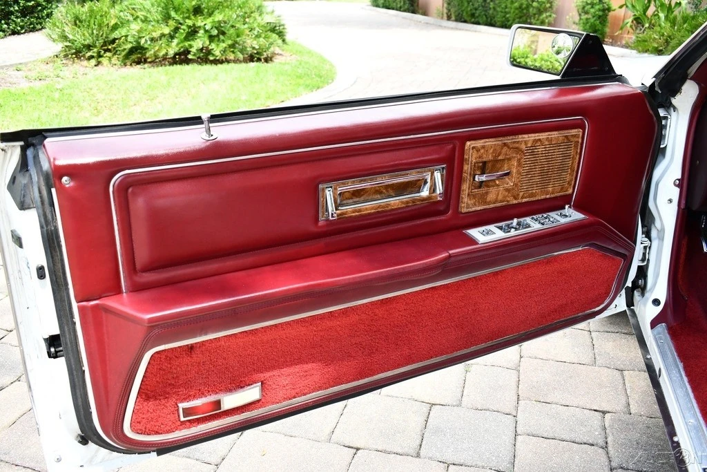 1982 Buick Riviera 4th-7th Gen - Image 23 of 24