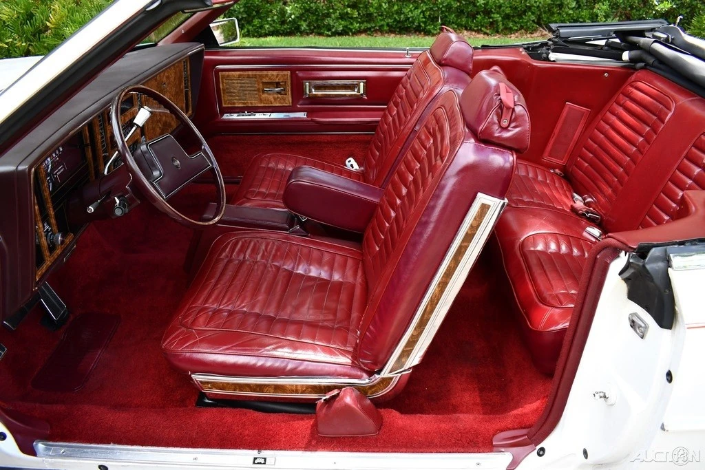 1982 Buick Riviera 4th-7th Gen - Image 21 of 24