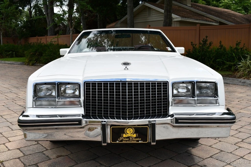 1982 Buick Riviera 4th-7th Gen - Image 4 of 24