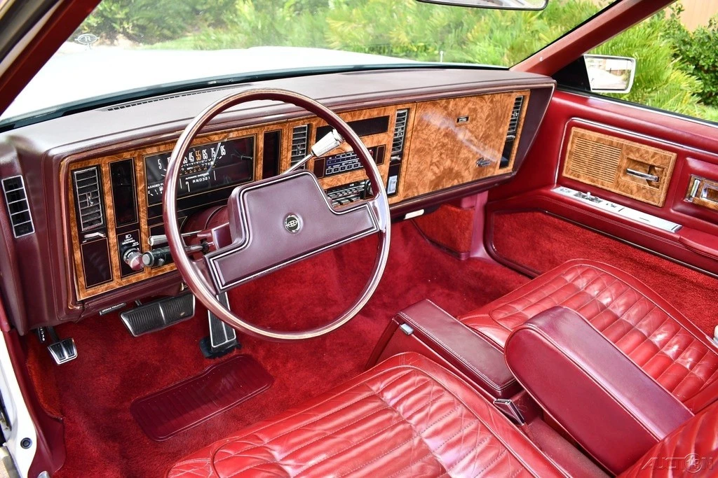 1982 Buick Riviera 4th-7th Gen - Image 22 of 24