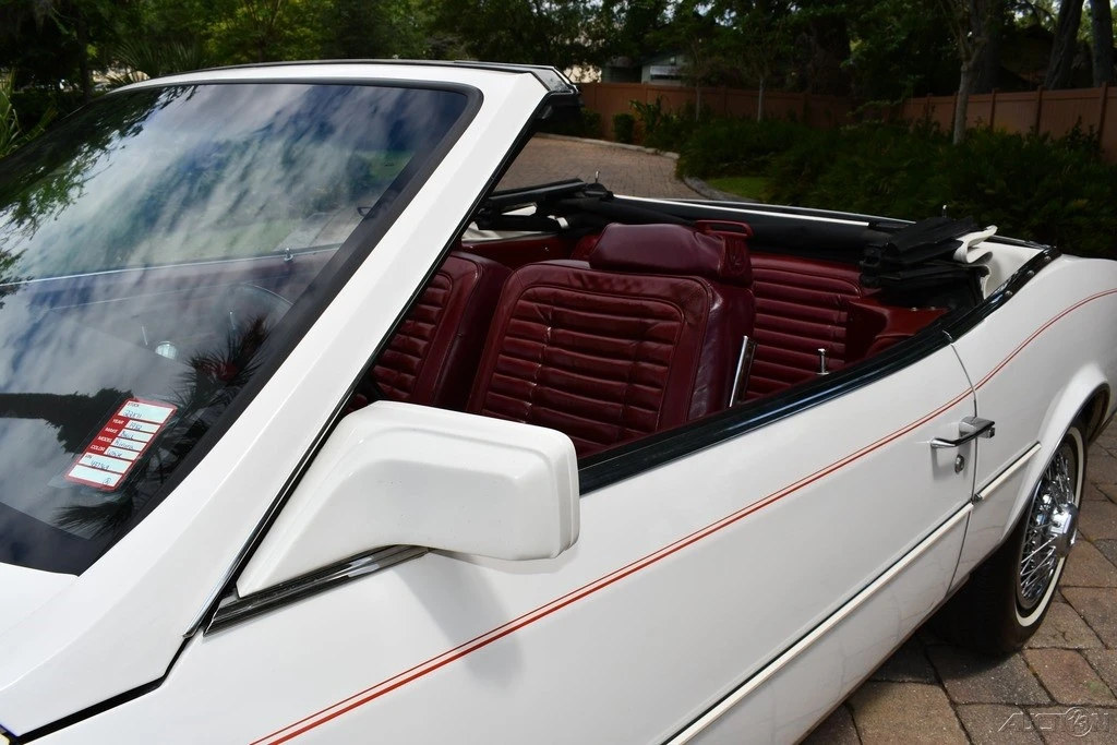 1982 Buick Riviera 4th-7th Gen - Image 14 of 24