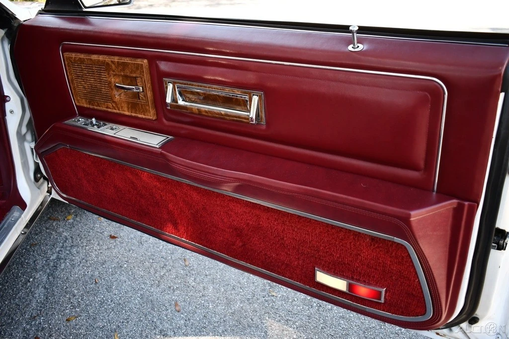 1982 Buick Riviera 4th-7th Gen - Image 10 of 21
