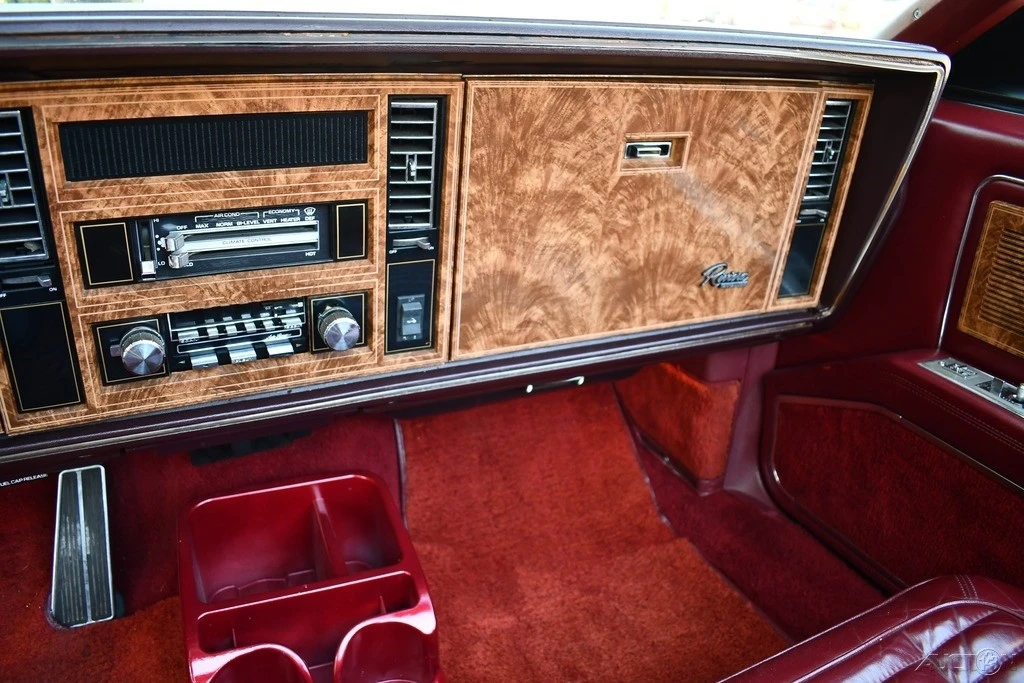 1982 Buick Riviera 4th-7th Gen - Image 7 of 21