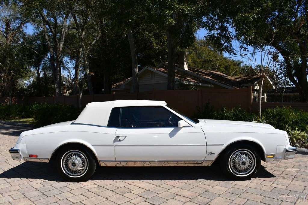 1982 Buick Riviera 4th-7th Gen - Image 19 of 21