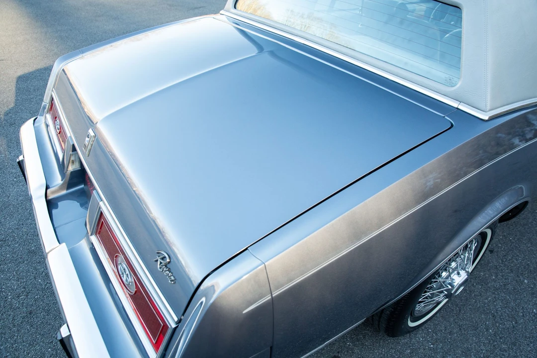 1982 Buick Riviera 4th-7th Gen - Image 28 of 31