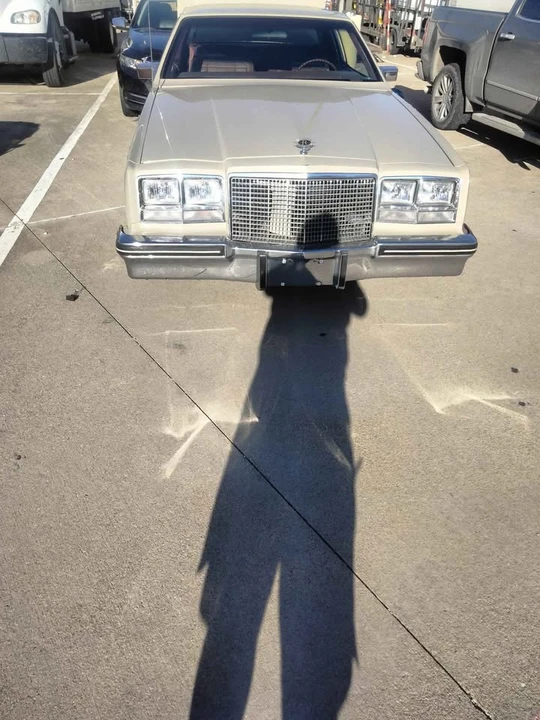1982 Buick Riviera 4th-7th Gen - Image 9 of 20