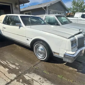 1982 Buick Riviera Coupe 2D