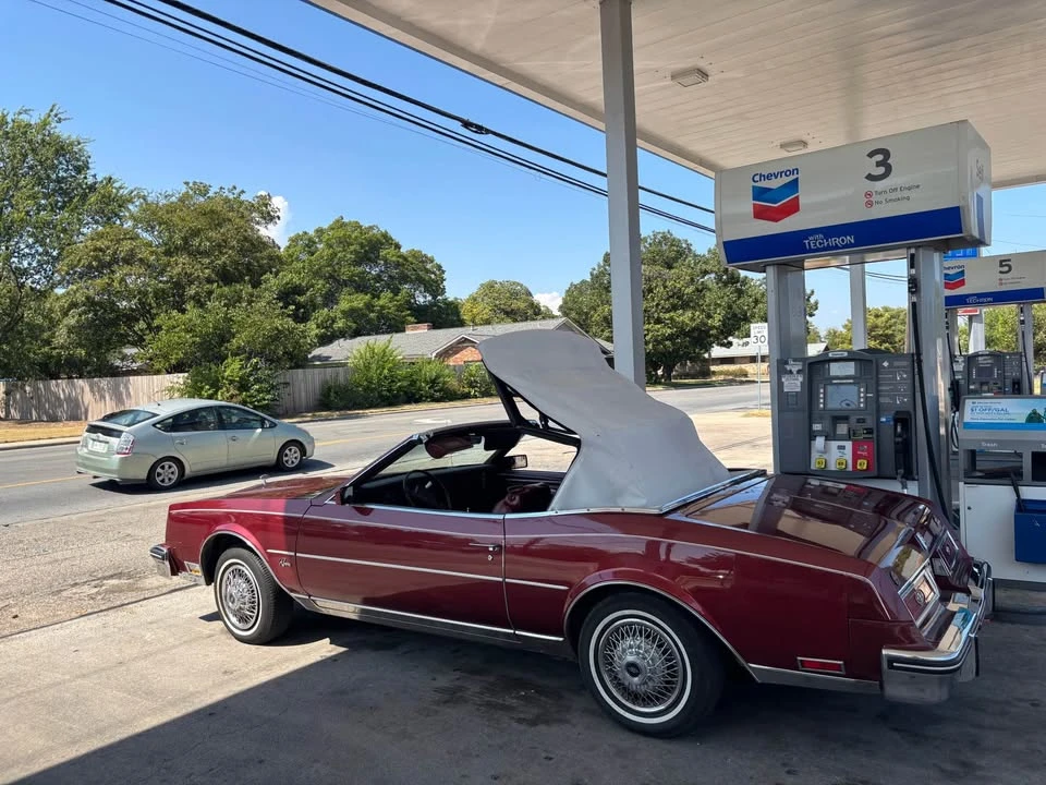 1982 Buick Riviera 4th-7th Gen - Image 2 of 5