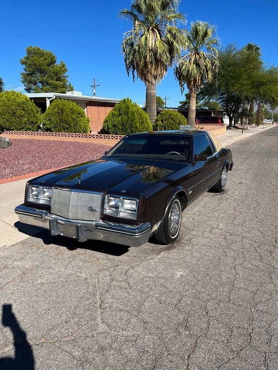 1982 Buick Riviera 4th-7th Gen - Image 4 of 4