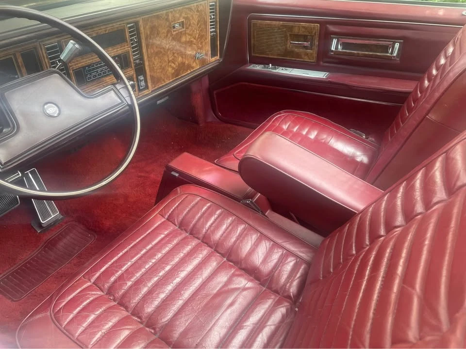1982 Buick Riviera 4th-7th Gen - Image 9 of 19
