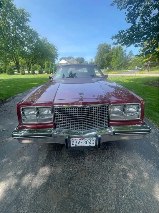 1982 Buick Riviera 4th-7th Gen - Image 3 of 19
