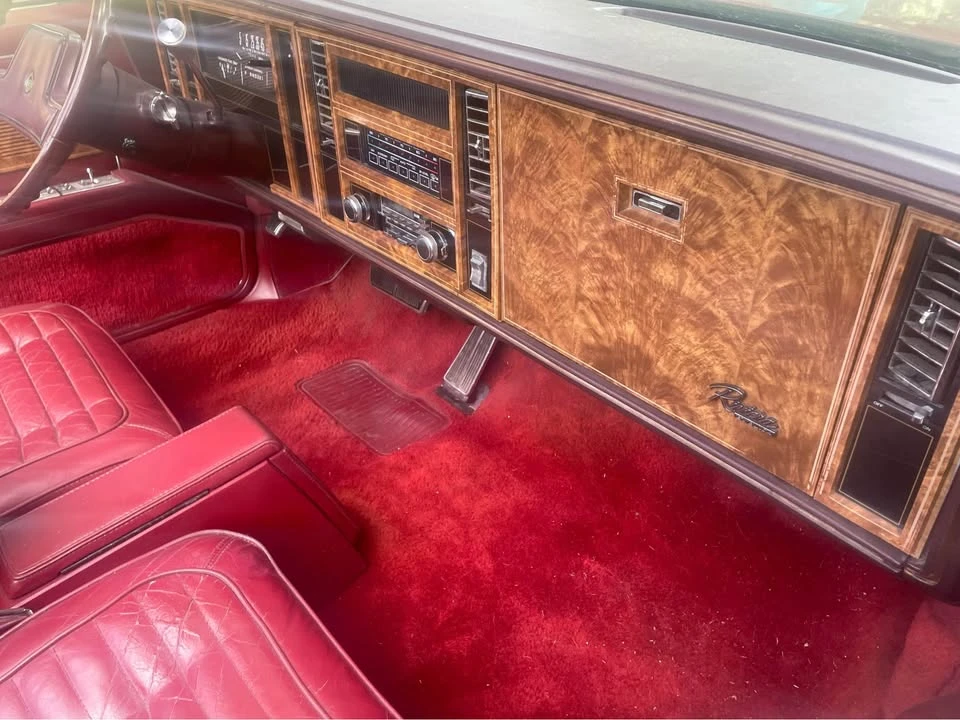 1982 Buick Riviera 4th-7th Gen - Image 14 of 19