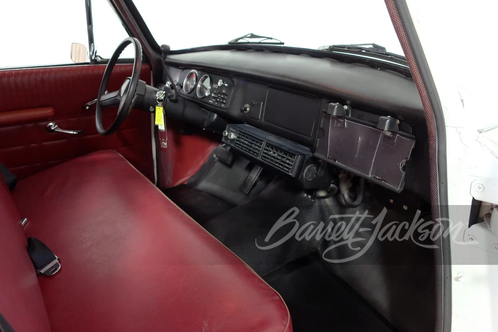 1982 Checker - Image 11 of 23