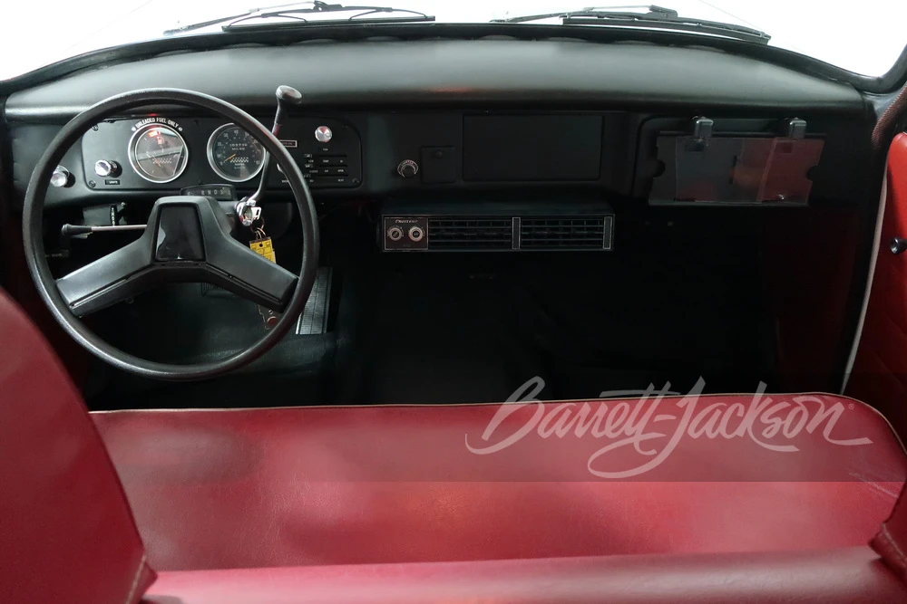 1982 Checker - Image 12 of 23