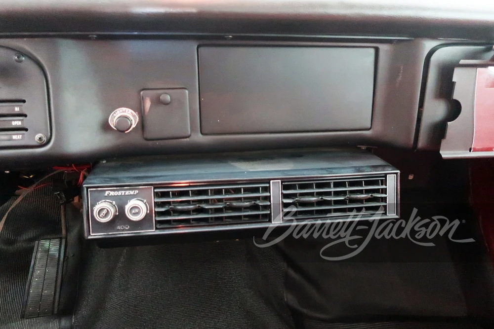 1982 Checker - Image 14 of 23