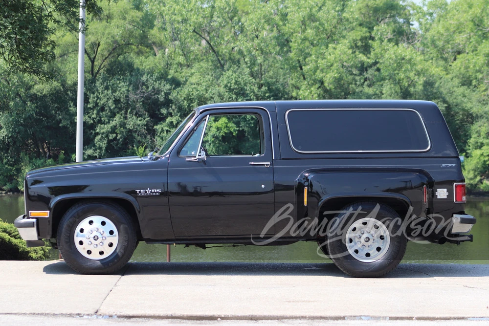 1982 Chevrolet K5 Blazer 2nd Gen - Image 5 of 5
