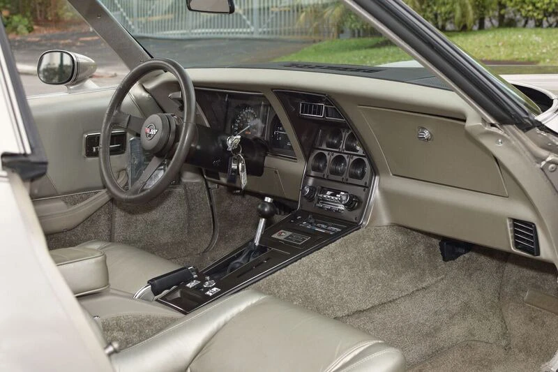 1982 Chevrolet Corvette C3 - Image 4 of 5