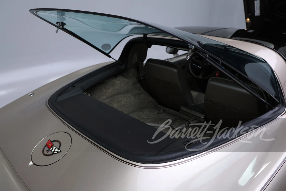 1982 Chevrolet Corvette C3 - Image 24 of 31