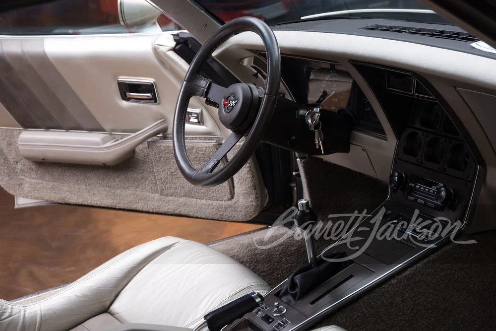 1982 Chevrolet Corvette C3 - Image 27 of 31