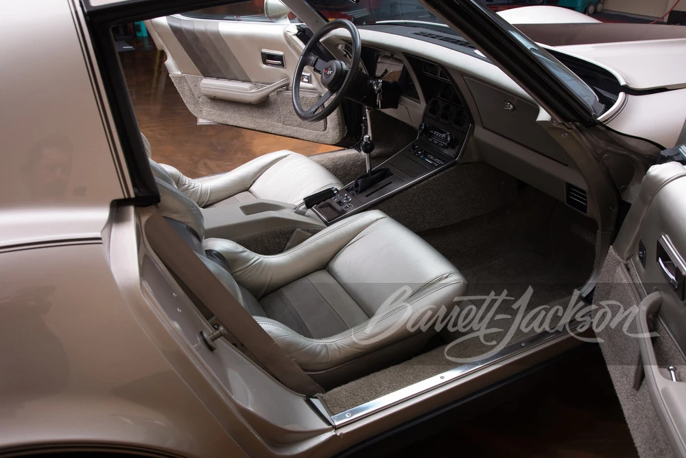 1982 Chevrolet Corvette C3 - Image 30 of 31
