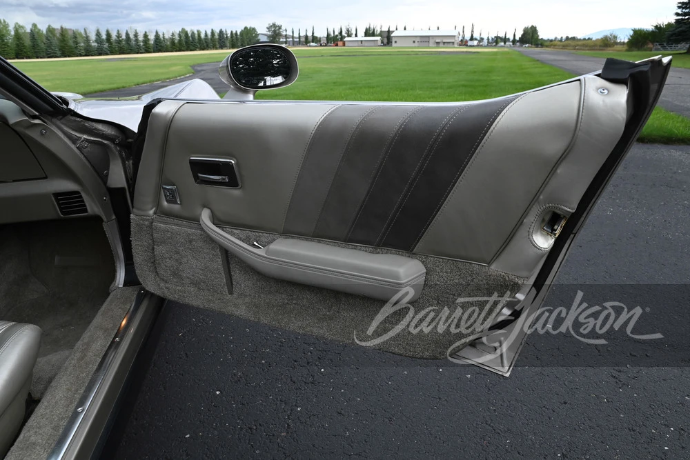 1982 Chevrolet Corvette C3 - Image 18 of 21