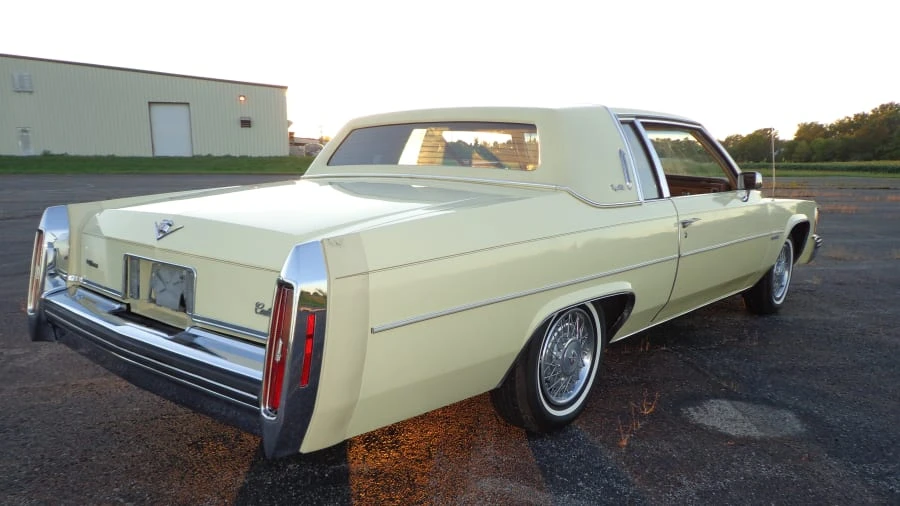 1982 Cadillac DeVille 5th Gen - Image 2 of 8