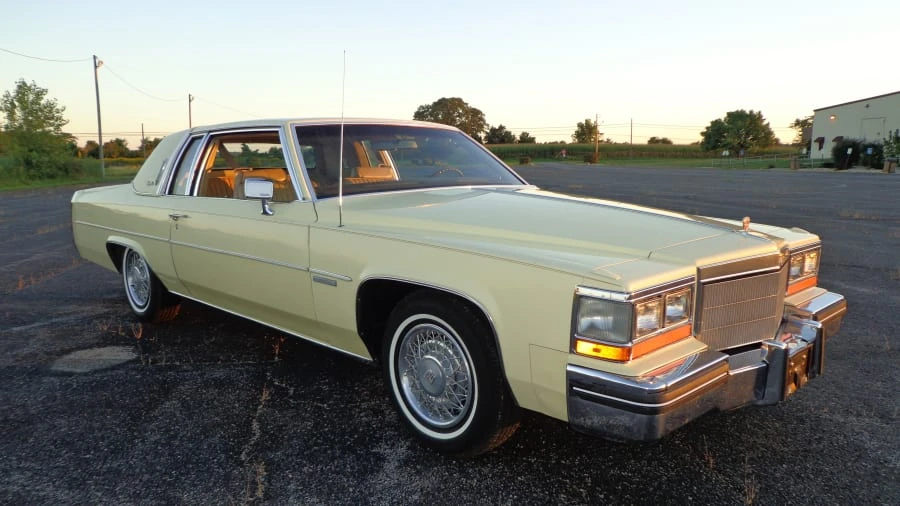 1982 Cadillac DeVille 5th Gen - Image 8 of 8