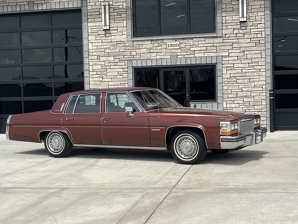 1982 Cadillac DeVille 5th Gen - Image 10 of 31