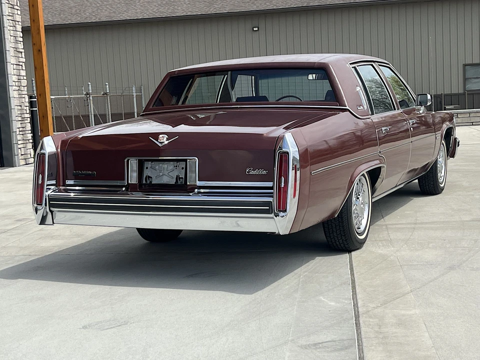 1982 Cadillac DeVille 5th Gen - Image 13 of 31