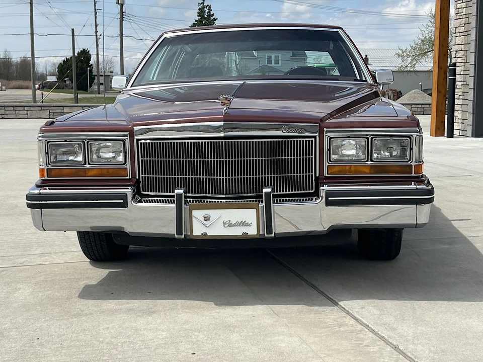 1982 Cadillac DeVille 5th Gen - Image 17 of 31