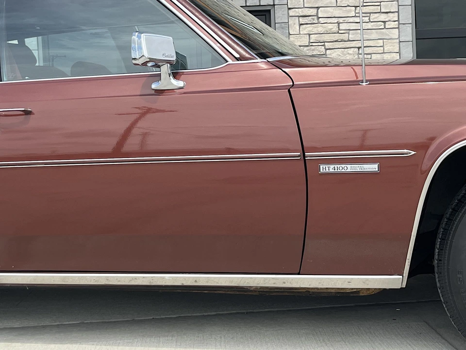 1982 Cadillac DeVille 5th Gen - Image 27 of 31
