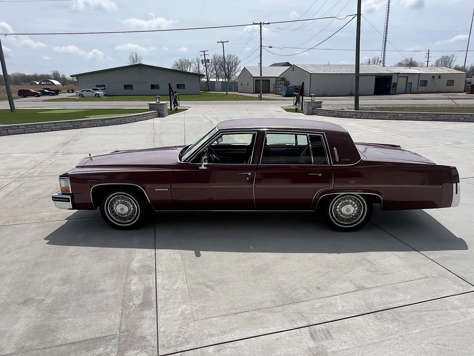 1982 Cadillac DeVille 5th Gen - Image 6 of 31