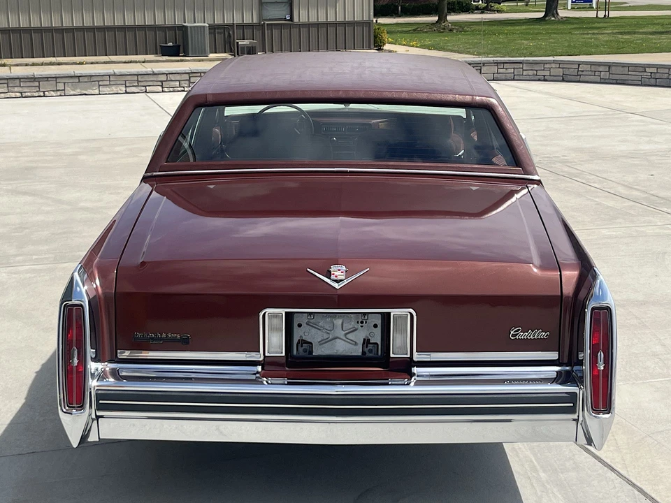 1982 Cadillac DeVille 5th Gen - Image 8 of 31