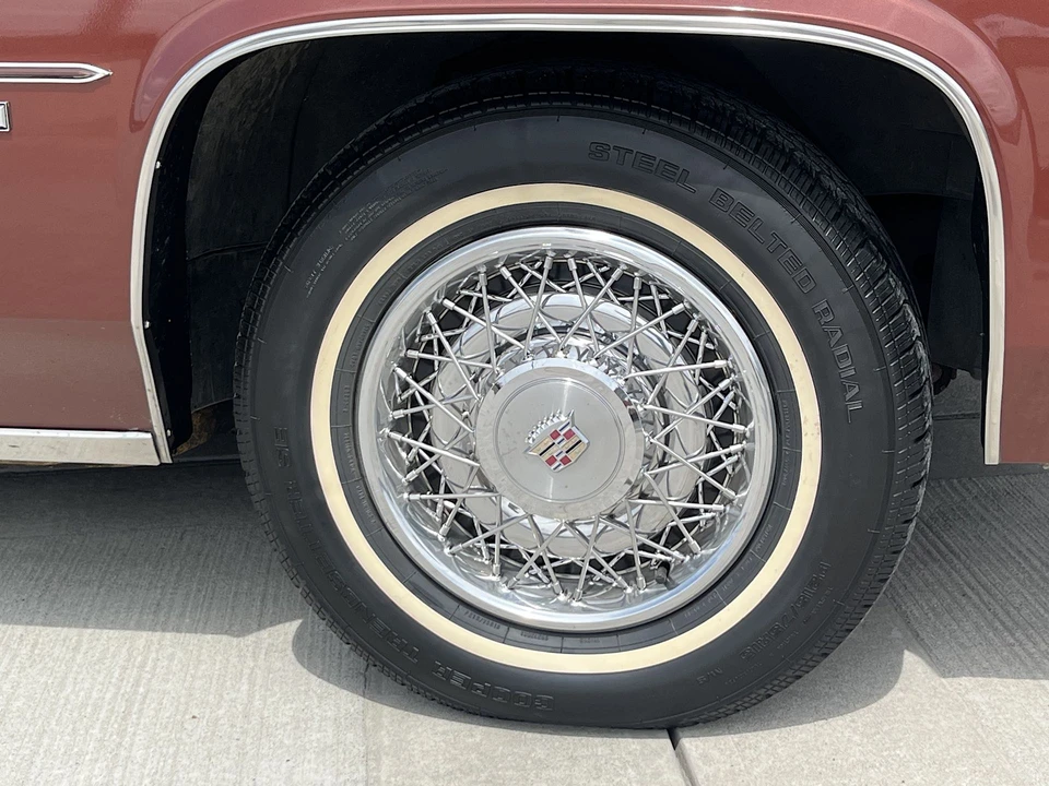 1982 Cadillac DeVille 5th Gen - Image 20 of 31