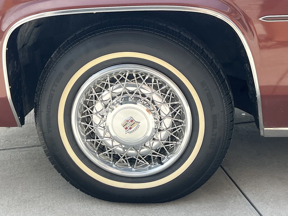 1982 Cadillac DeVille 5th Gen - Image 23 of 31